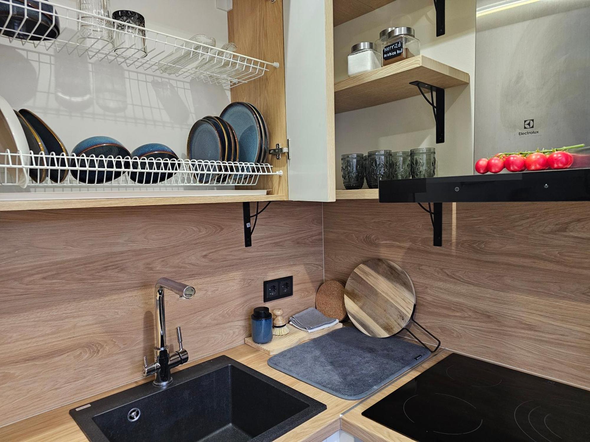 Apartment Luxury Stable 1 *